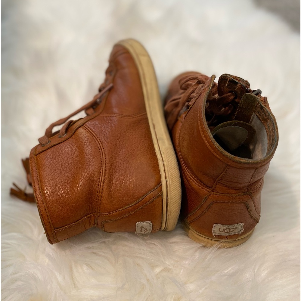 Ugg leather boots size 6